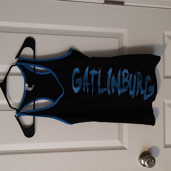 Women's Razor Back Tank - Picture 1 of 7